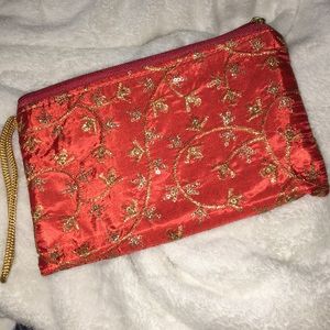 Simple pouch for the everyday errands